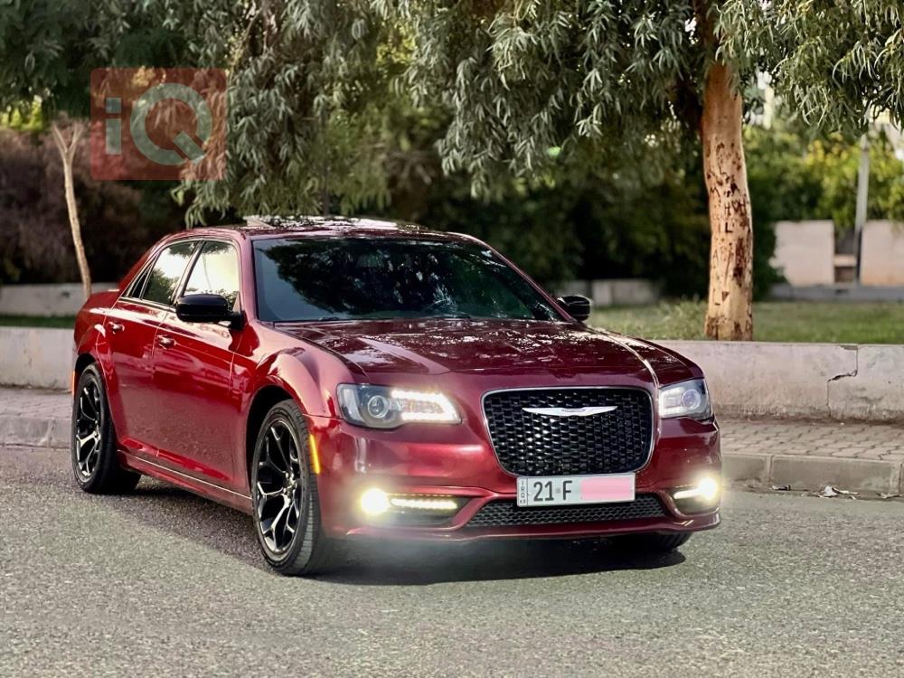 كرايسلر 300